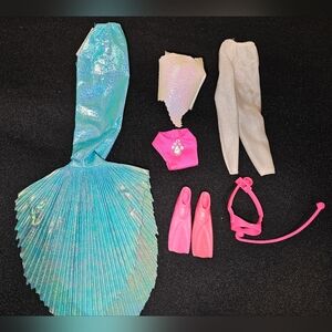 Barbie Blue Mermaid Tail 90's Iridescent Lot Scuba Mask Fins Ocean Swimming